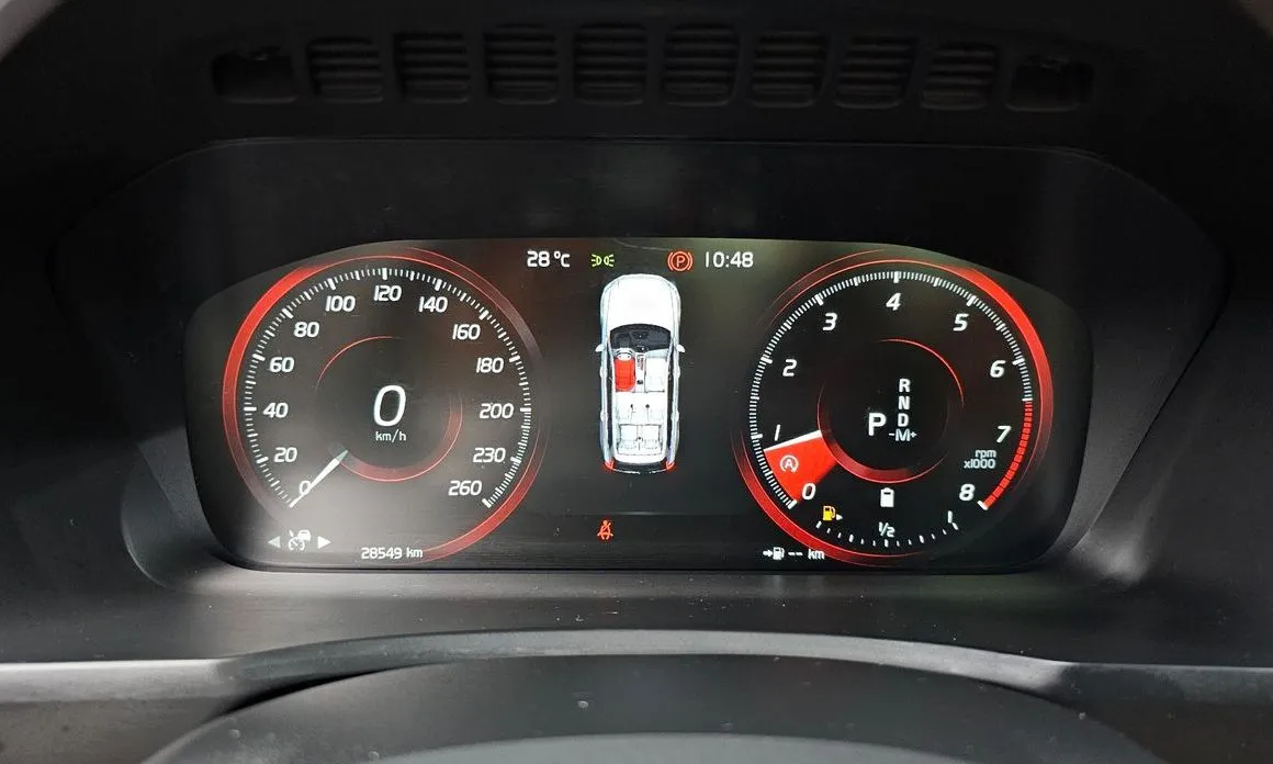 Volvo XC90 2022 из KR, фото 10