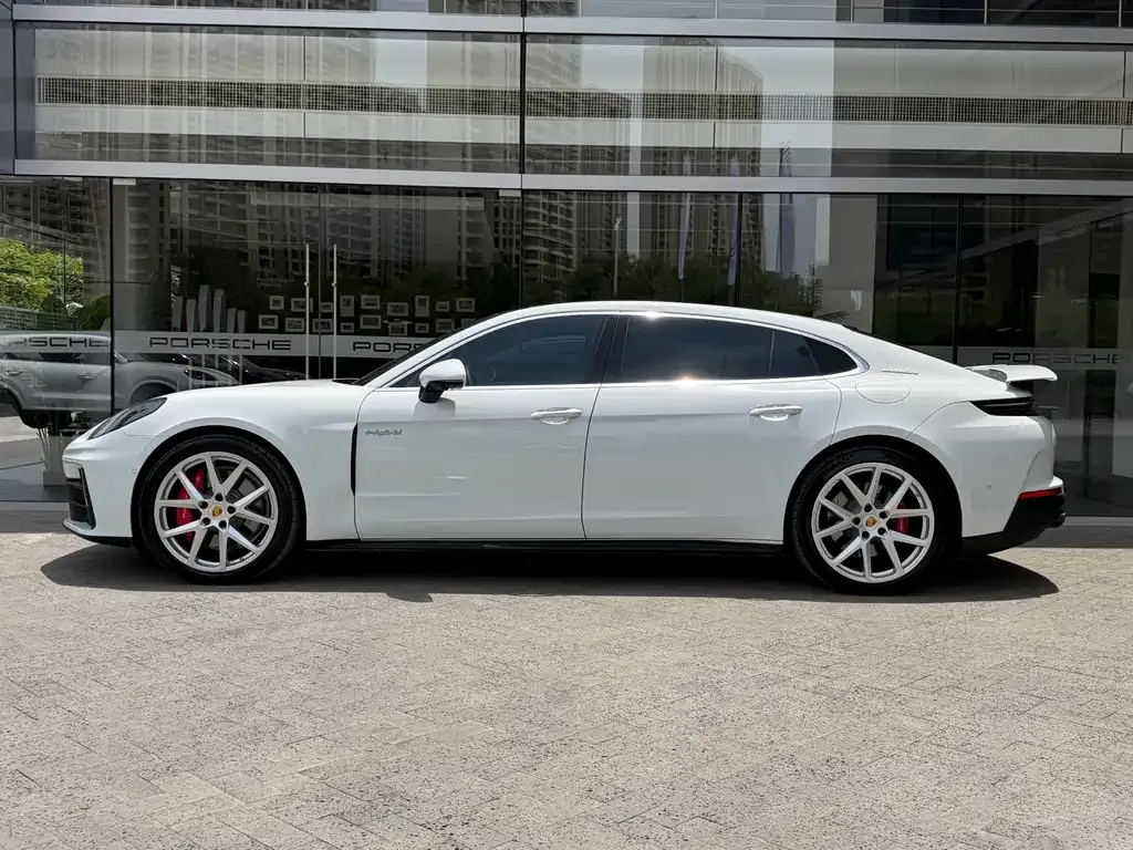 Porsche Panamera Hybrid — фото 3