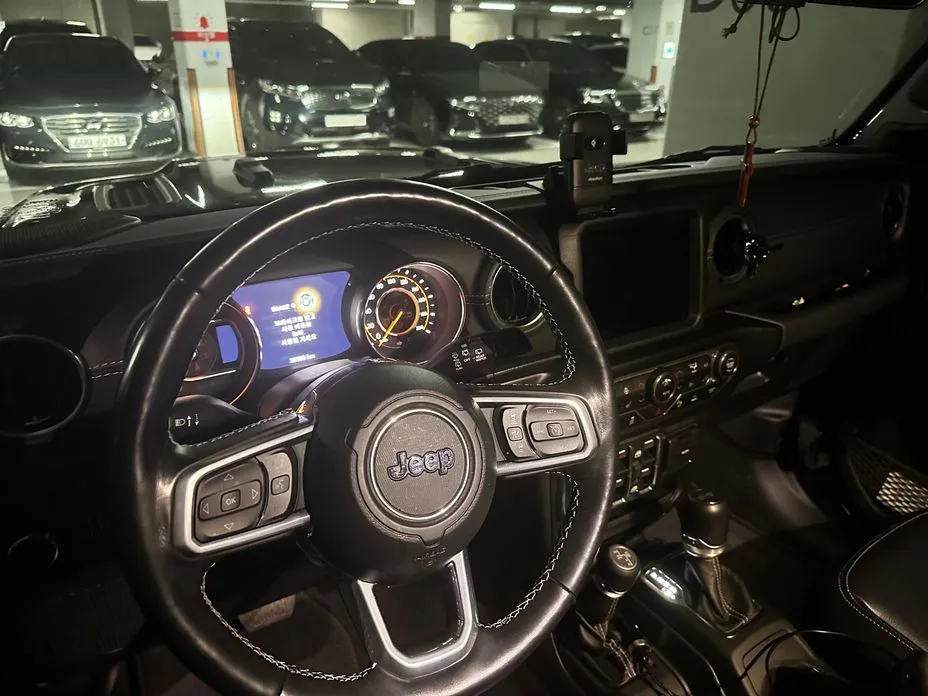 Jeep Wrangler 2021 из KR, фото 5