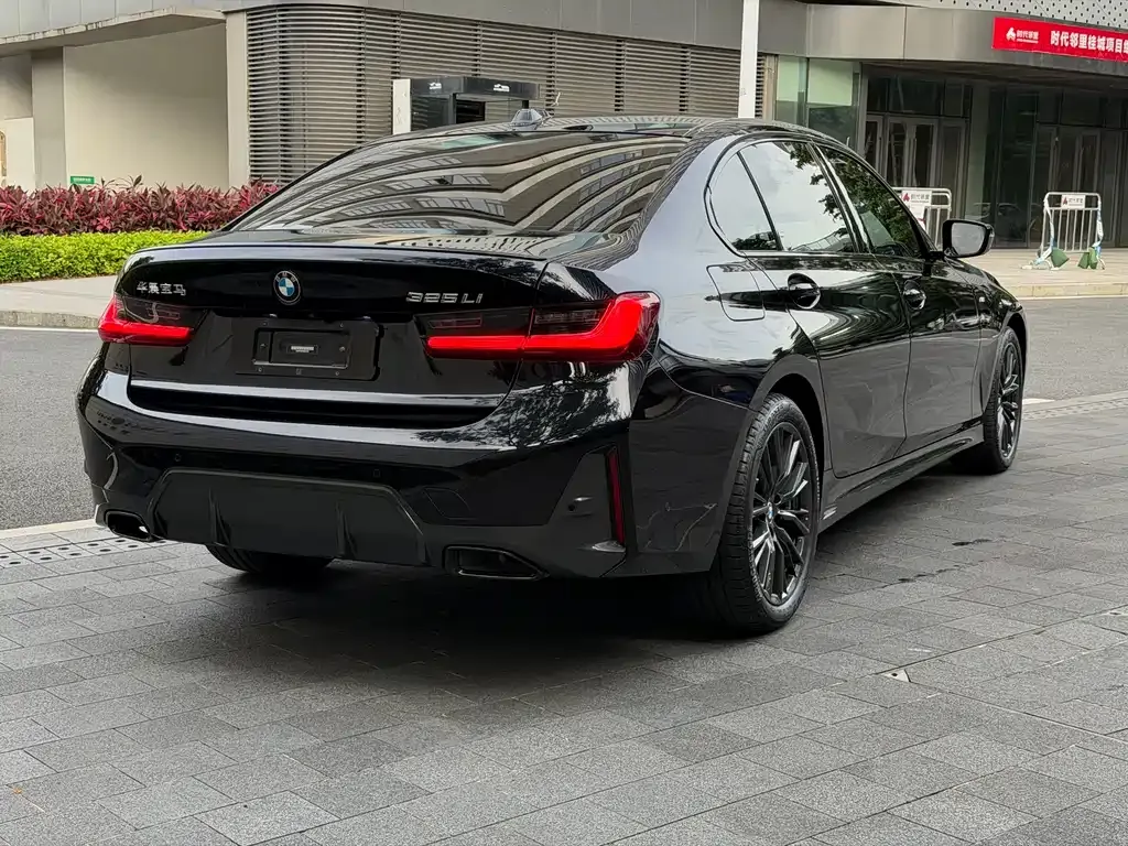 BMW 3 Series — фото 10