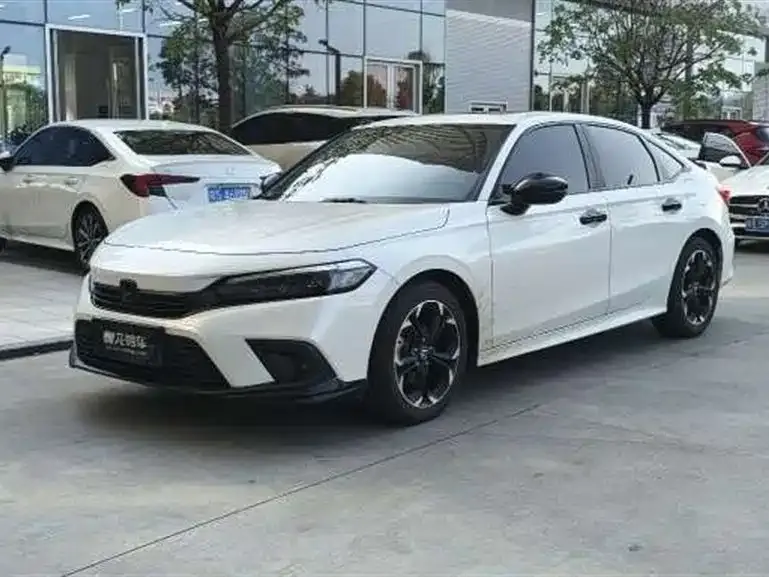 Honda Civic — фото 1