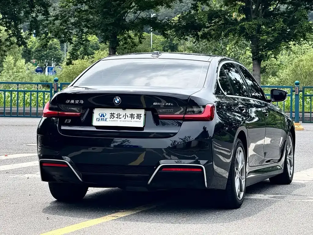 BMW i3 — фото 10