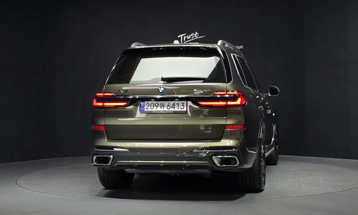 BMW X7 — фото 4