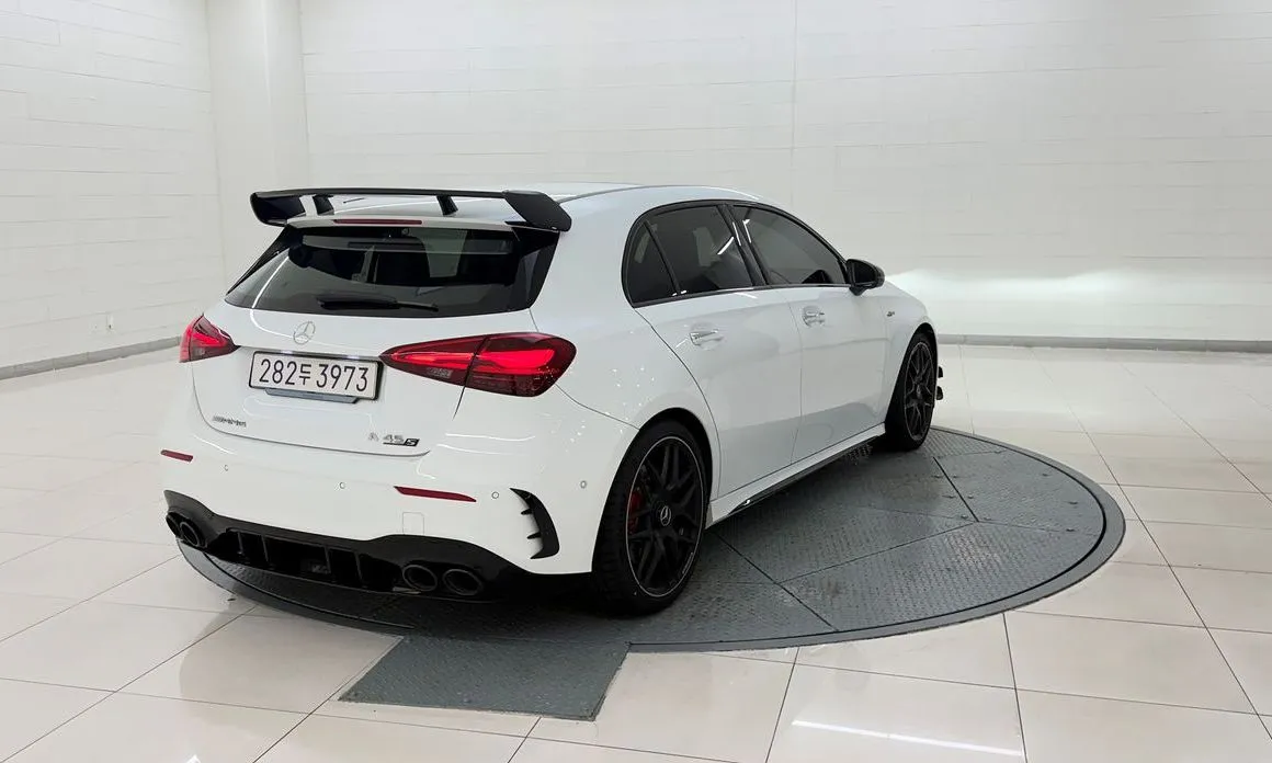 Mercedes-Benz A-Class — фото 7