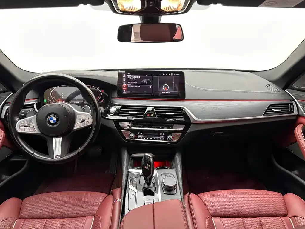 BMW 5 Series — фото 10
