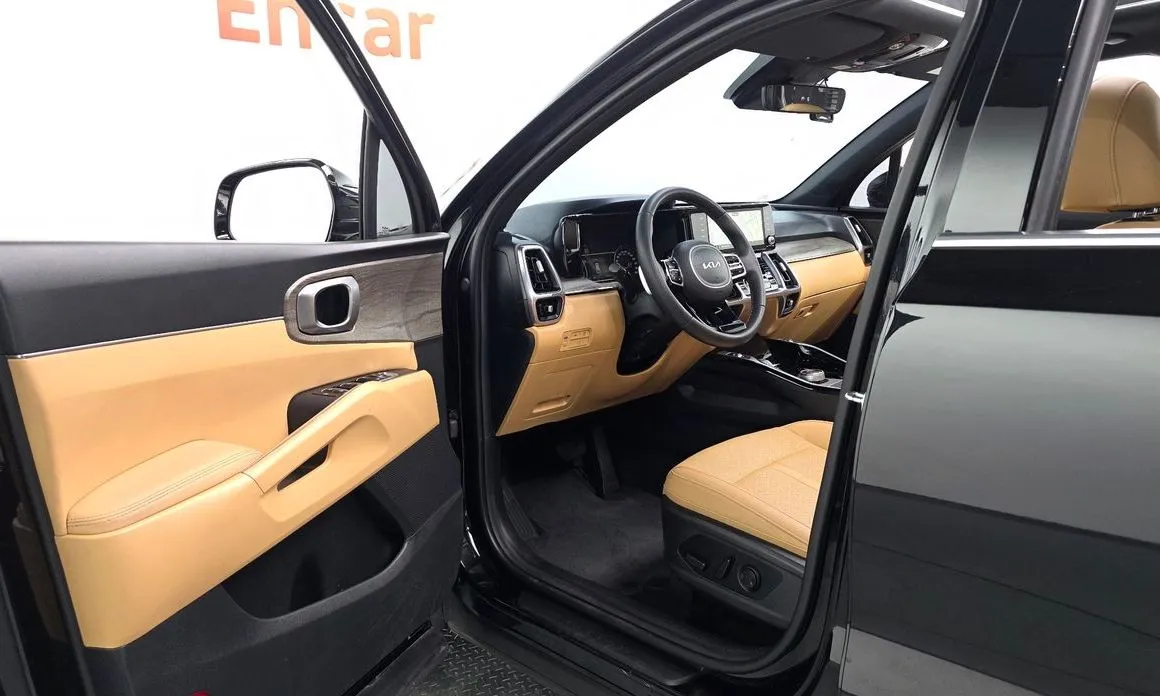 Kia Sorento — фото 6