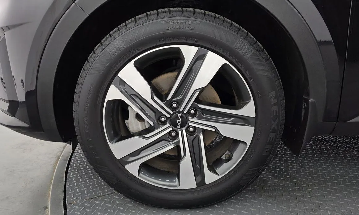 Kia Sorento — фото 4