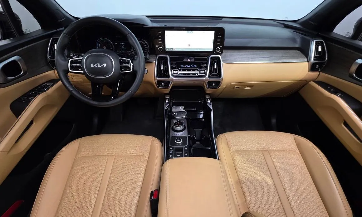 Kia Sorento — фото 8