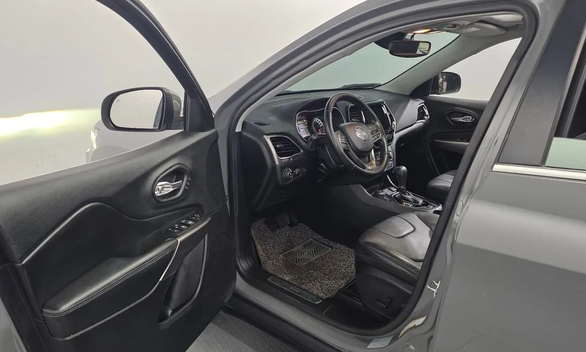 Jeep Cherokee 2021 из KR, фото 8
