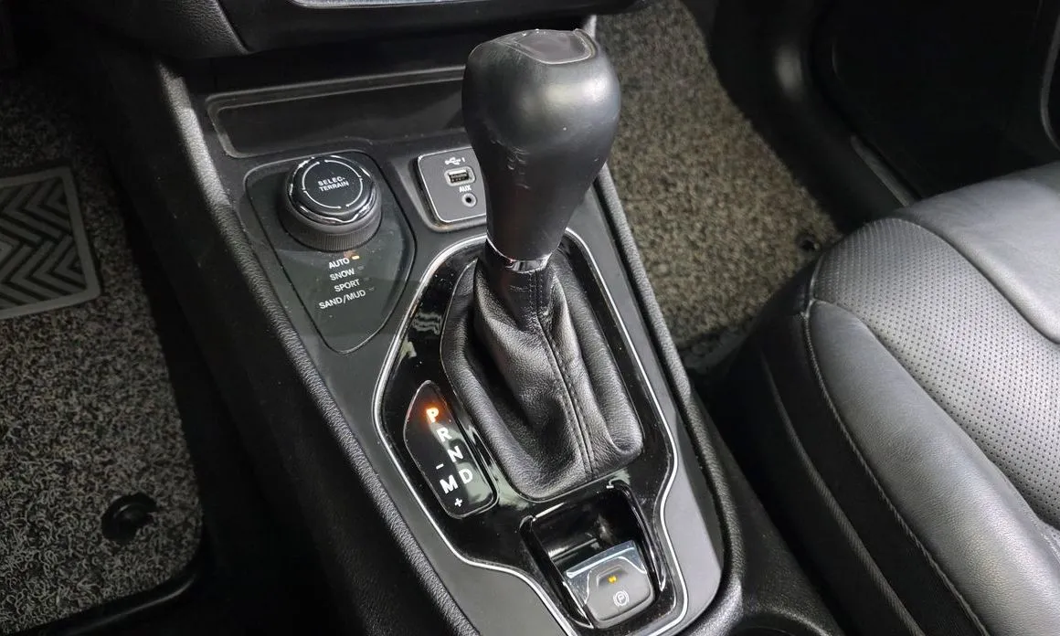 Jeep Cherokee 2021 из KR, фото 9