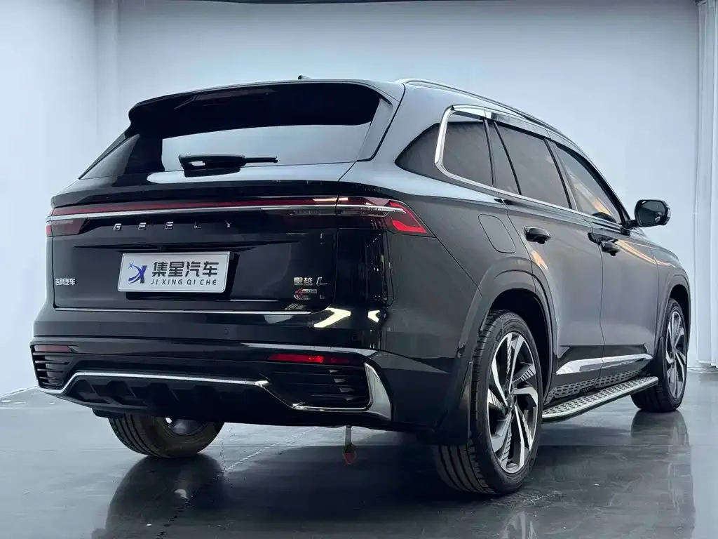 Geely Xingyue L — фото 3