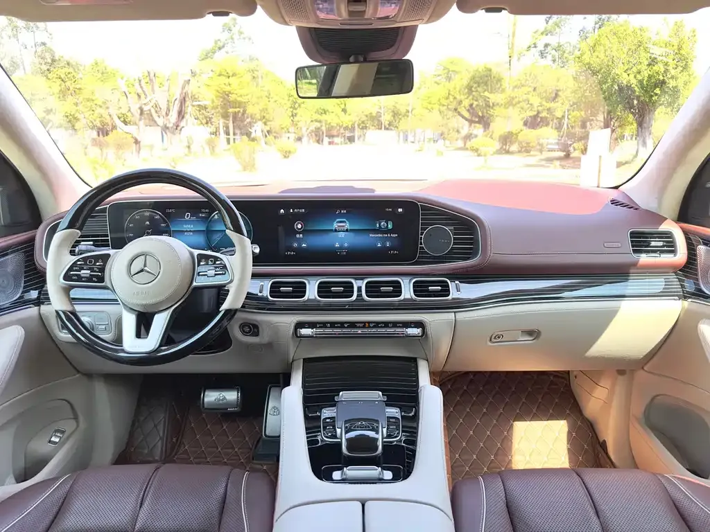 Mercedes-Benz GLS — фото 3