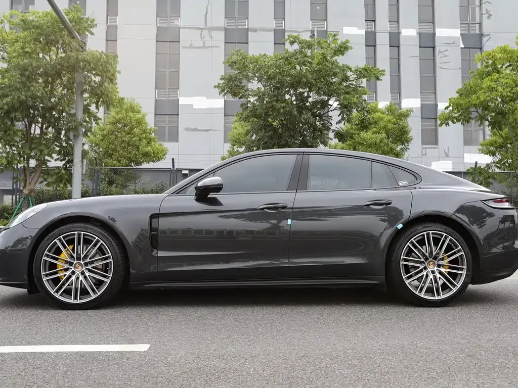 Porsche Panamera — фото 9