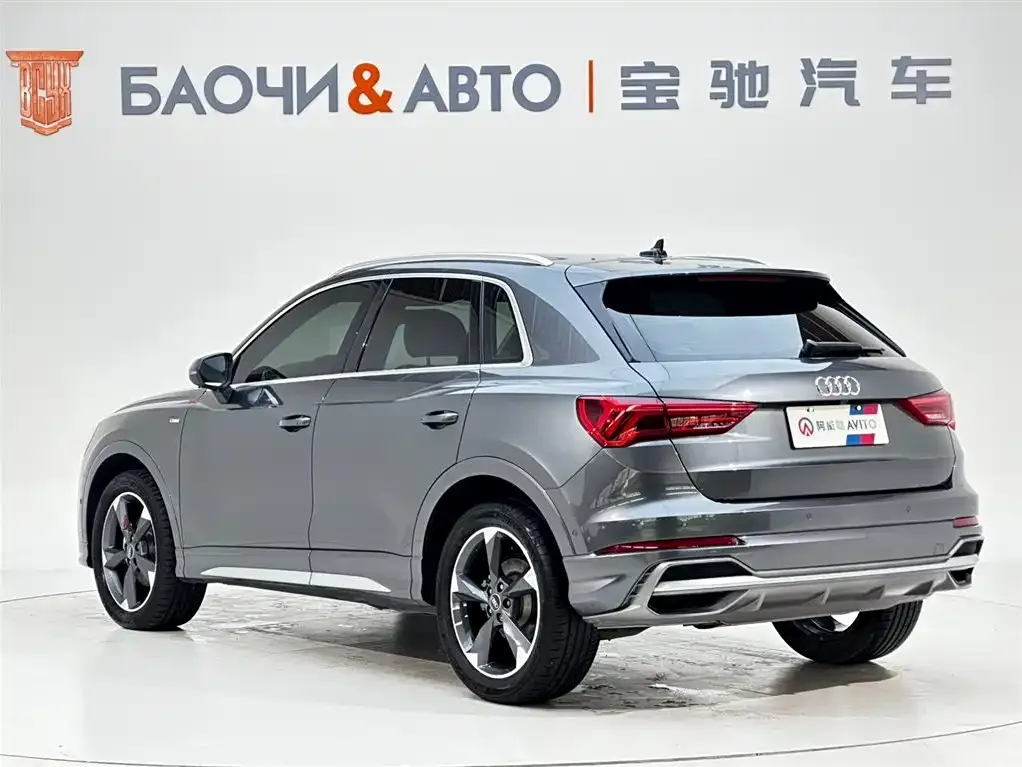 Audi Q3 — фото 4