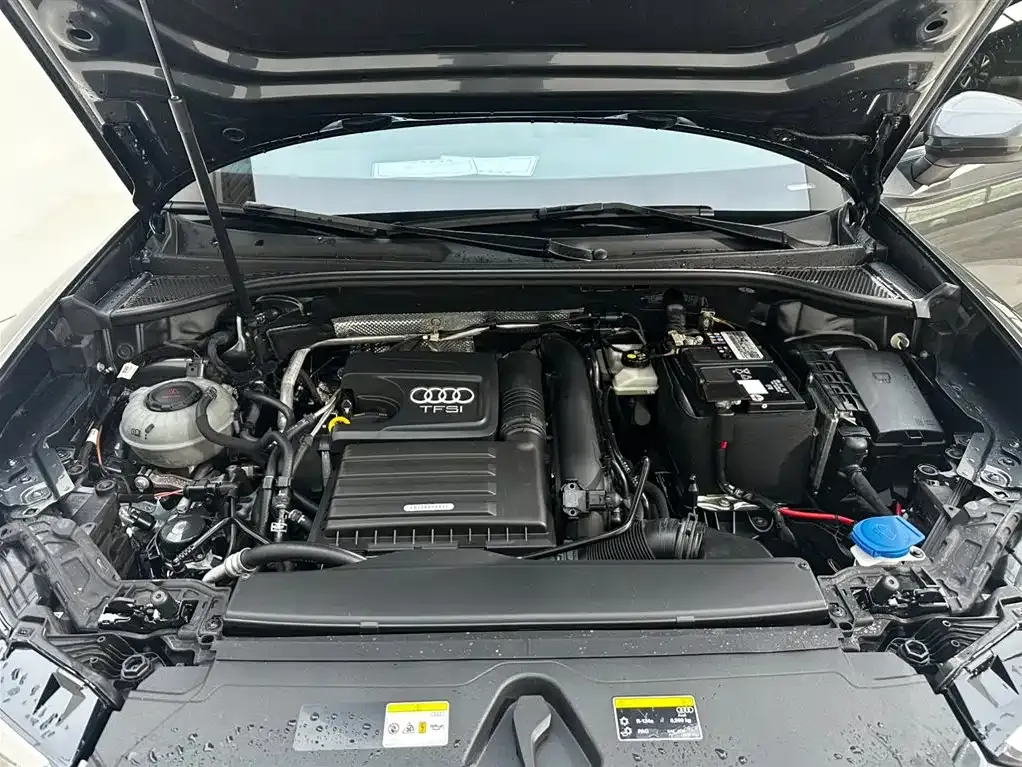 Audi Q3 — фото 10