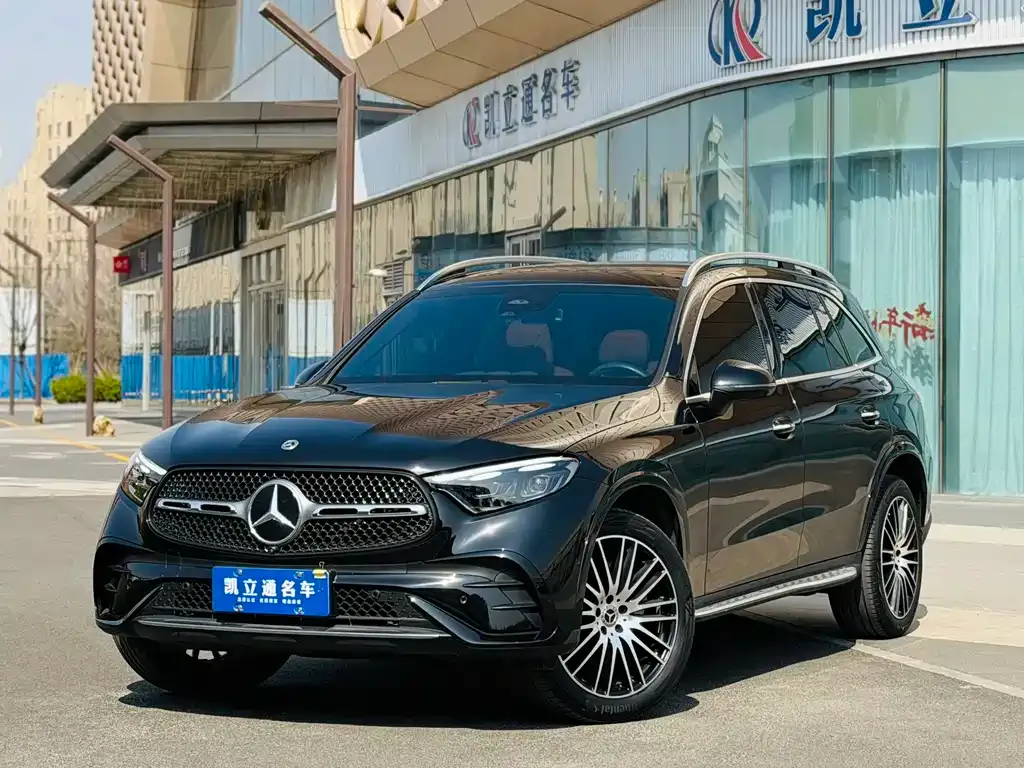 Mercedes-Benz GLC — фото 1