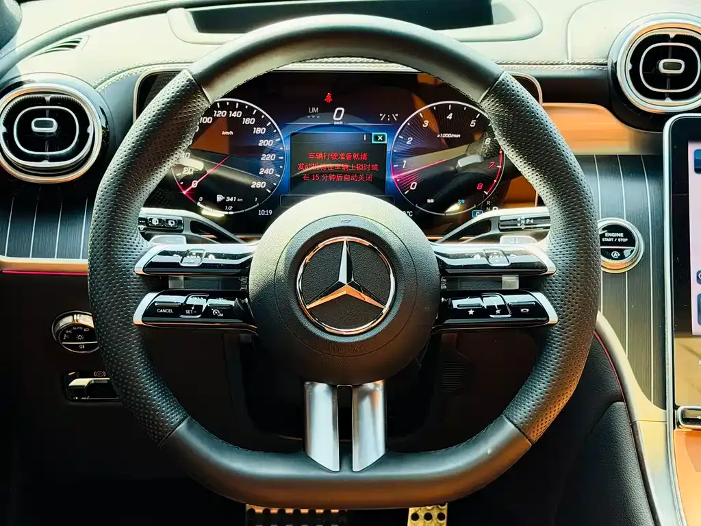 Mercedes-Benz GLC — фото 9