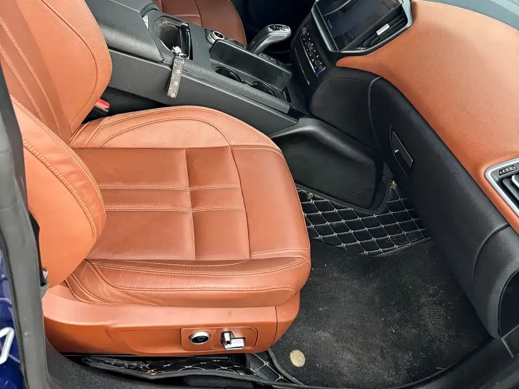 Maserati Ghibli — фото 4