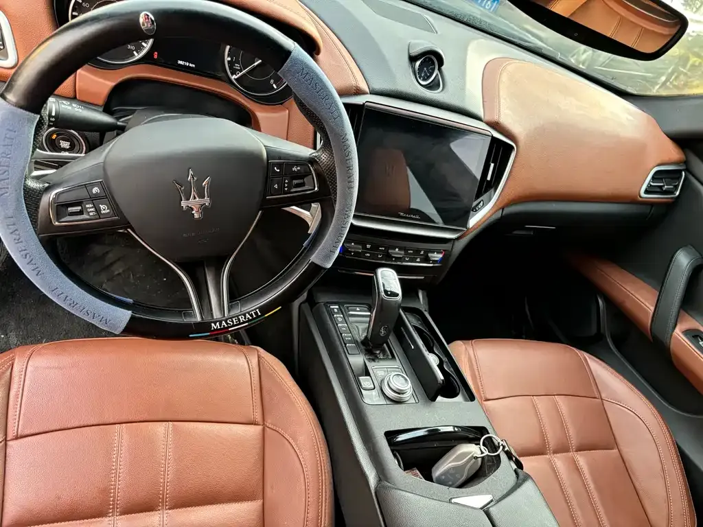 Maserati Ghibli — фото 5