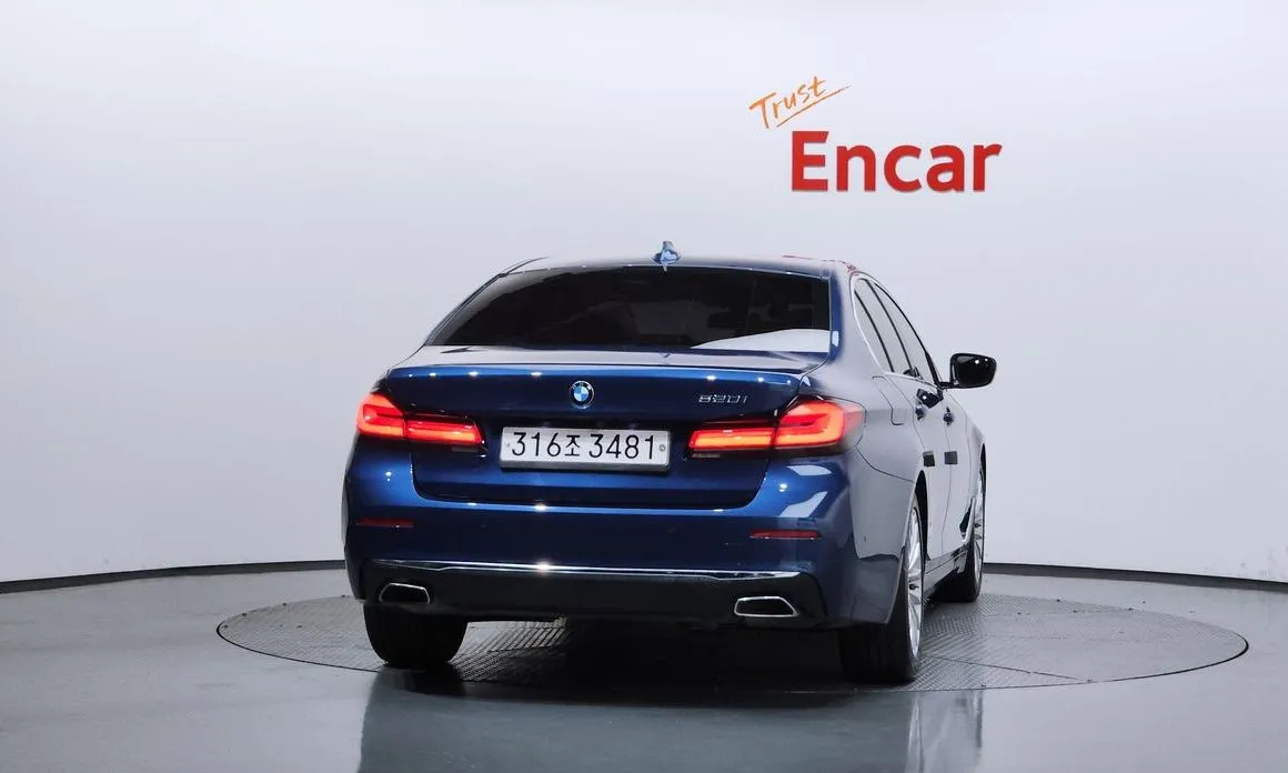 BMW 5-Series 2021 из KR, фото 4