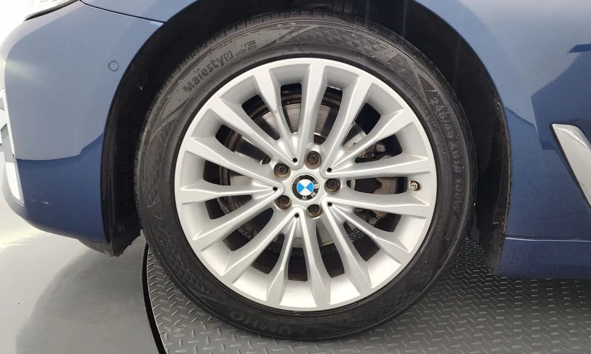 BMW 5-Series 2021 из KR, фото 7