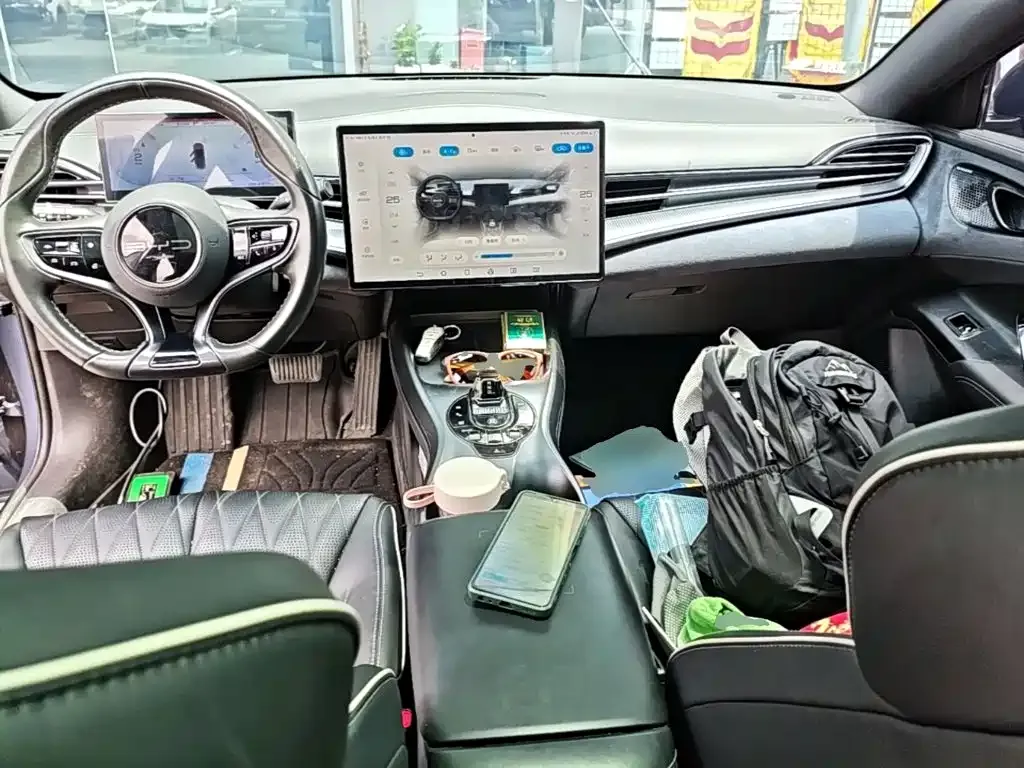 BYD Seal — фото 6