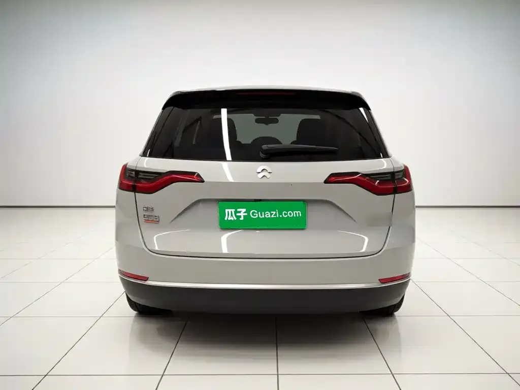 NIO ES8 — фото 4