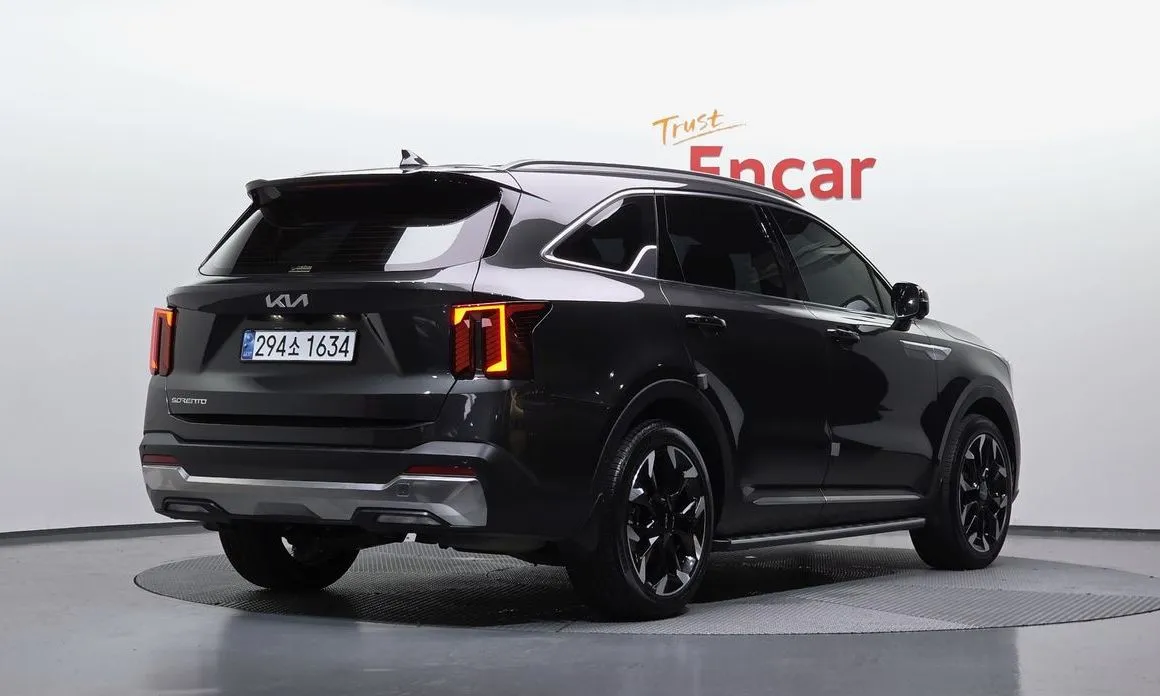 Kia Sorento — фото 3