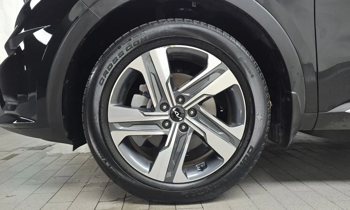 Kia Sorento — фото 10