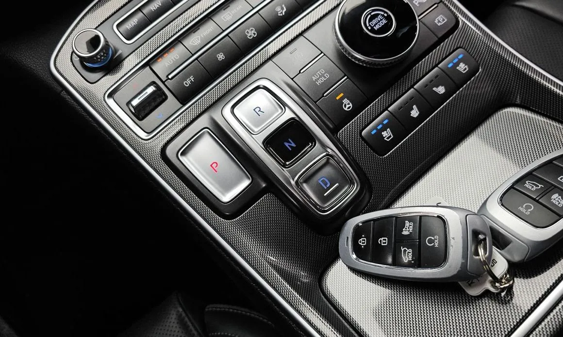 Hyundai Santafe — фото 5