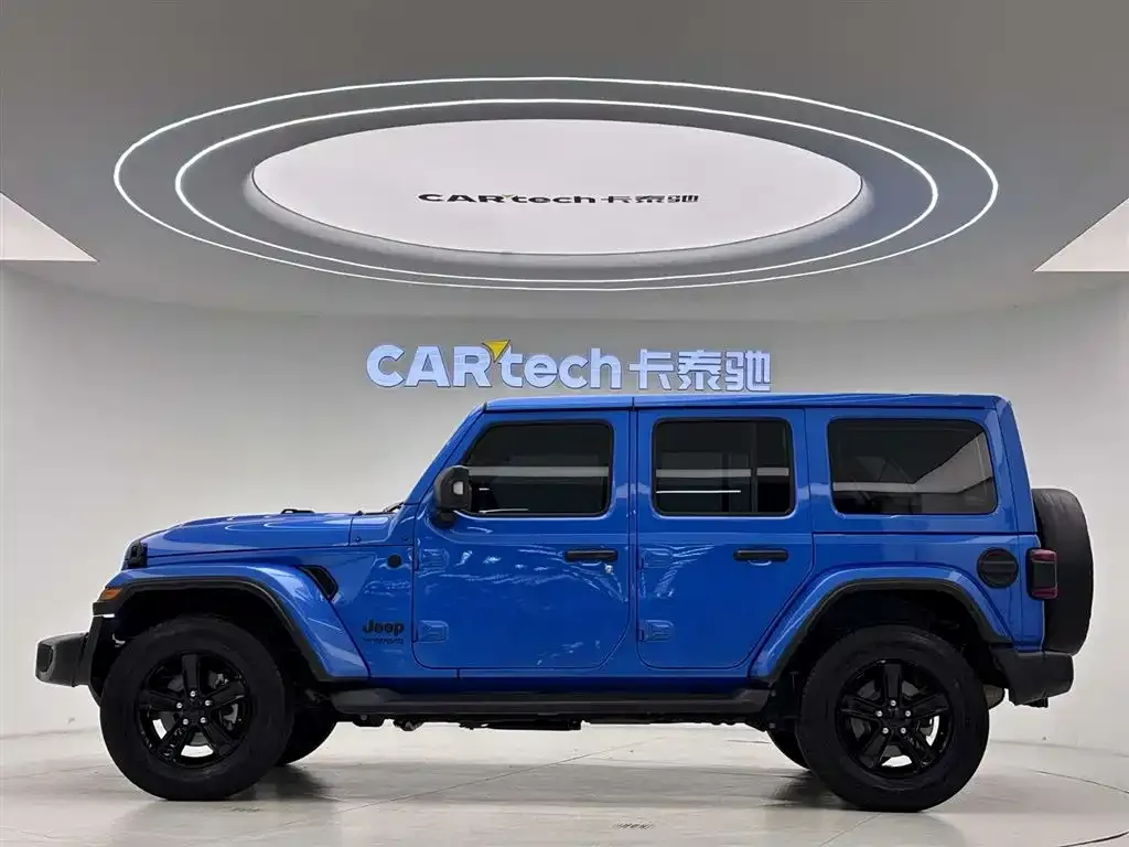 Jeep Wrangler 2023 из CN, фото 7