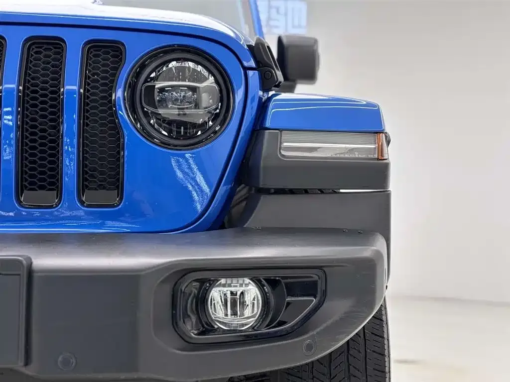 Jeep Wrangler 2023 из CN, фото 9