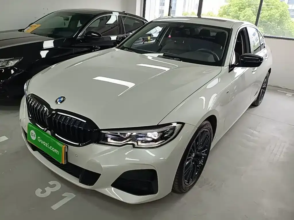 BMW 3 Series — фото 10