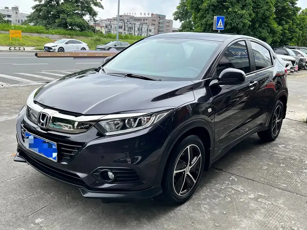 Honda Vezel — фото 1