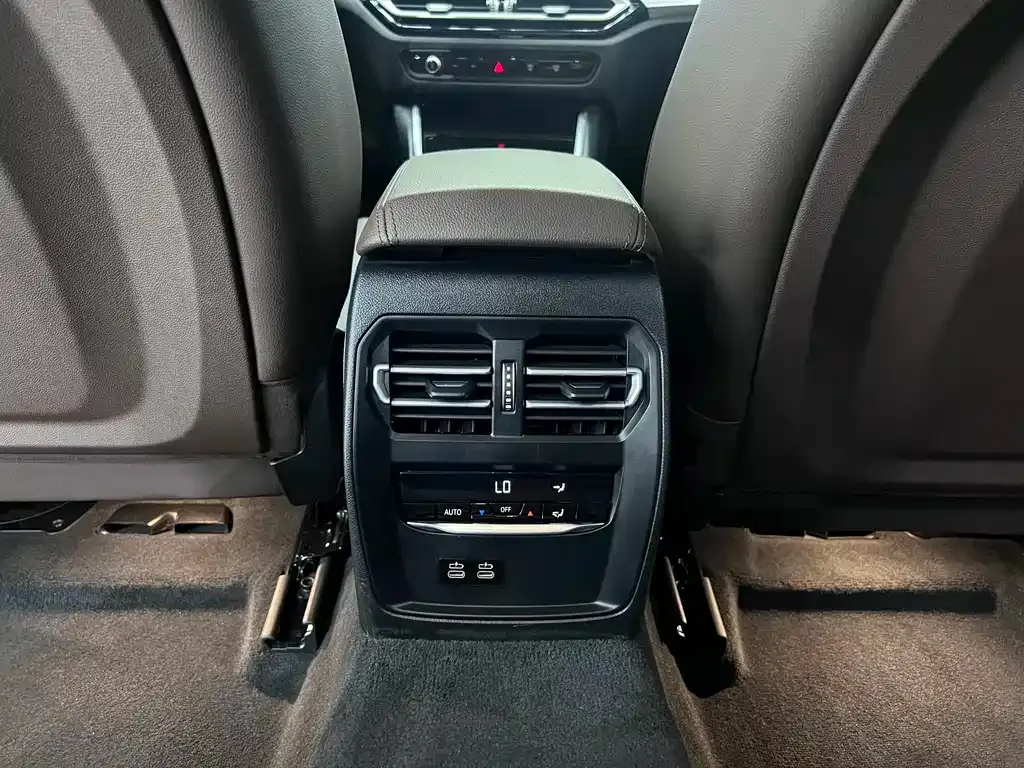BMW 3 Series — фото 10