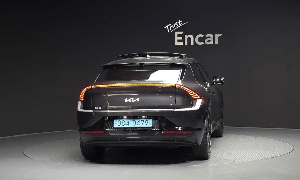 Kia EV6 — фото 6