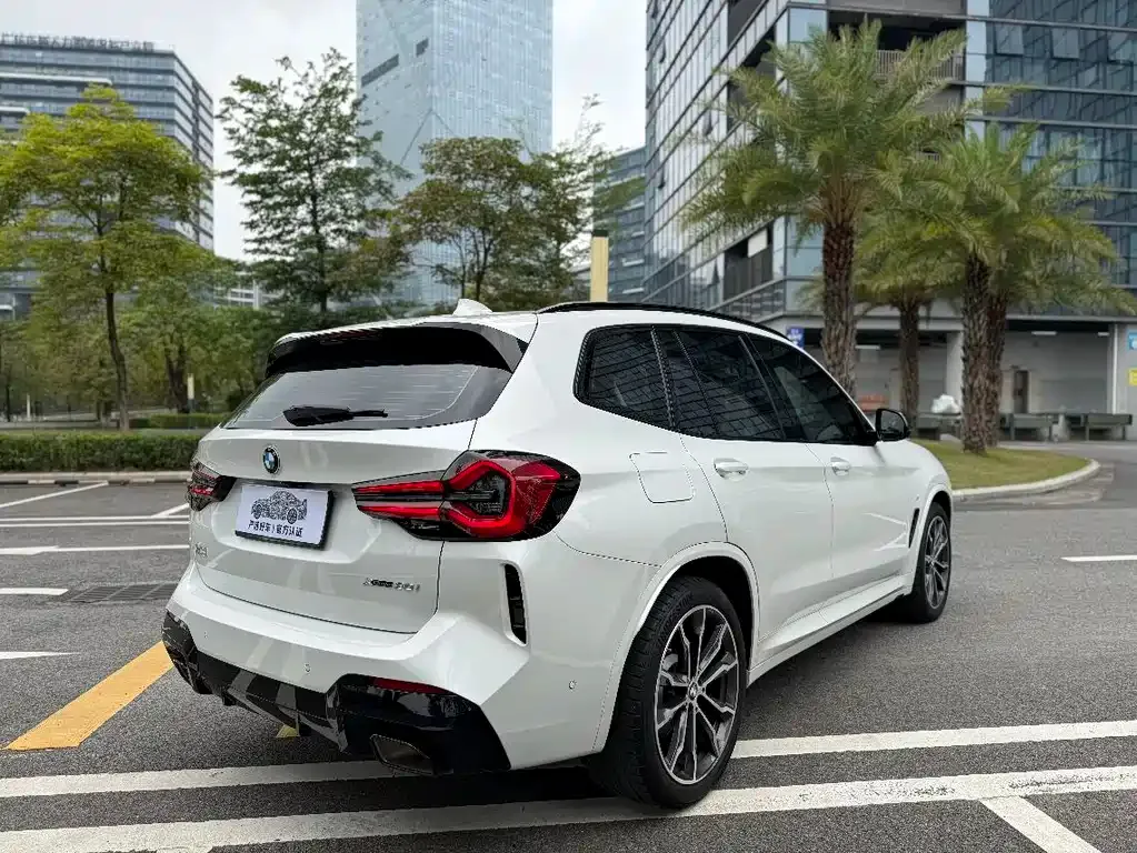 BMW X3 — фото 7