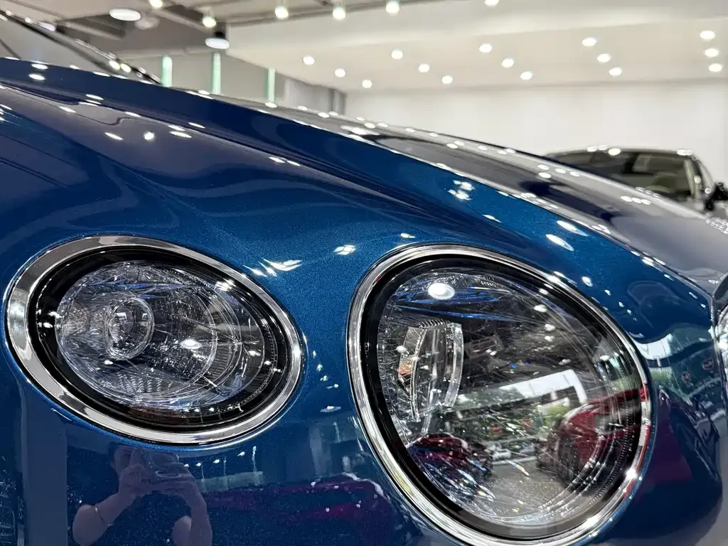 Bentley Continental — фото 6