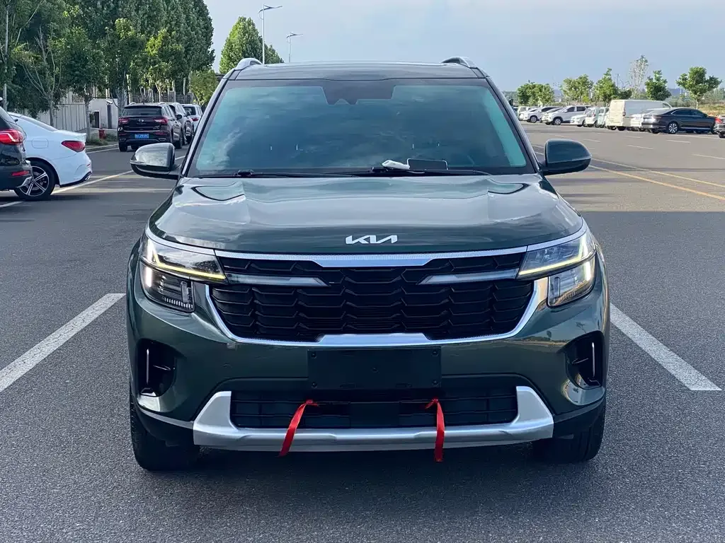 Kia Seltos 2023 из CN, фото 10