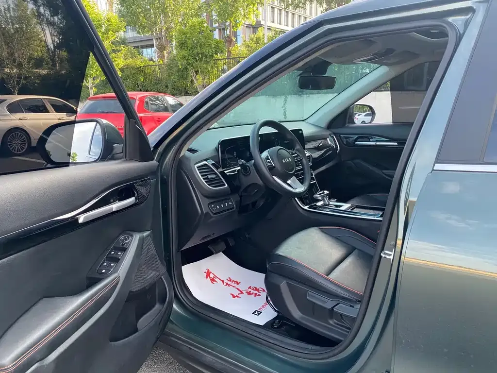 Kia Seltos 2023 из CN, фото 9