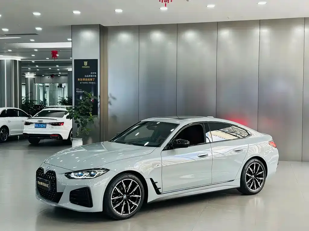 BMW 4 Series 425i Gran Coupe M Sport Night 1