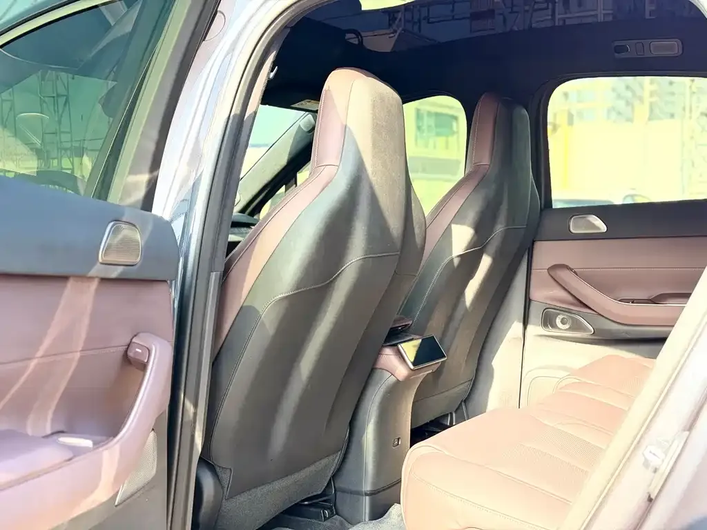 NIO EC7 — фото 10