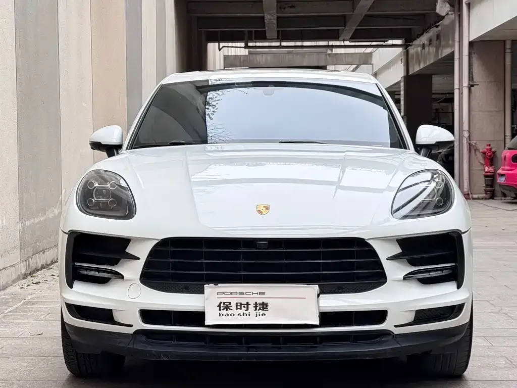 Porsche Macan — фото 9