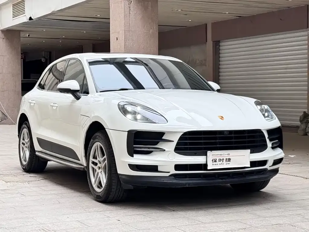 Porsche Macan — фото 10