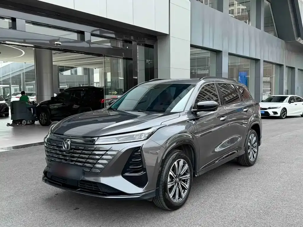 Changan CS75PLUS — фото 6