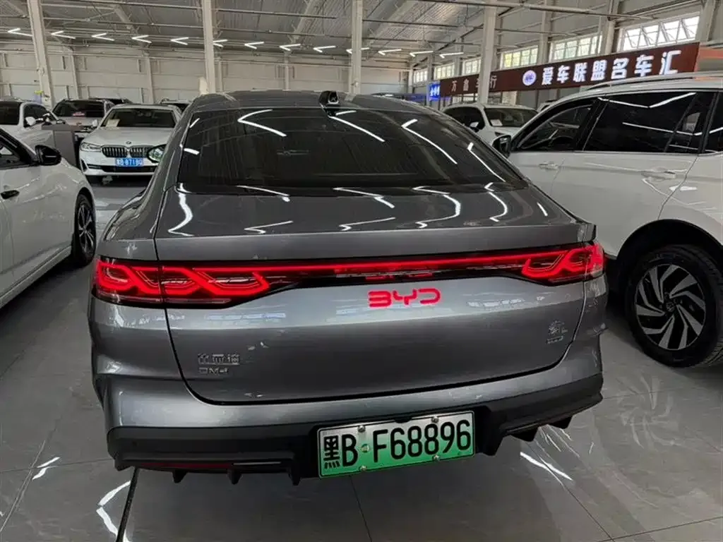 BYD Qin L — фото 8