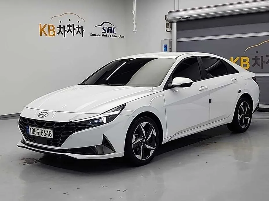 Hyundai AVANTE — фото 1