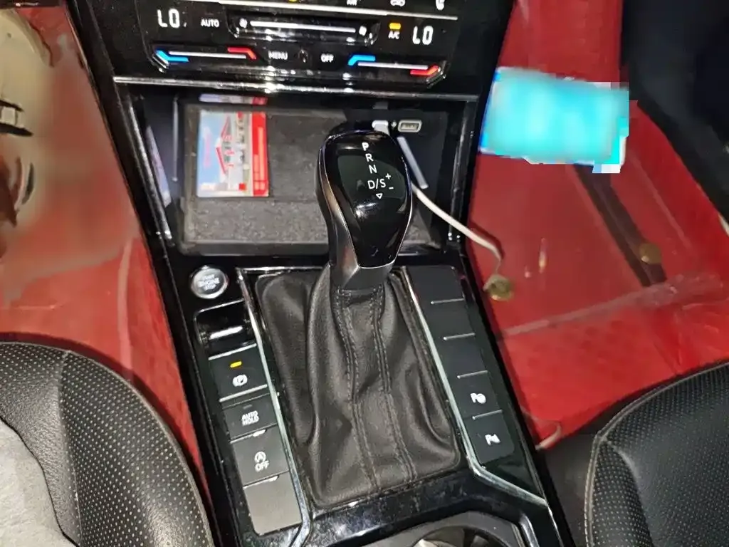 Volkswagen Passat — фото 8