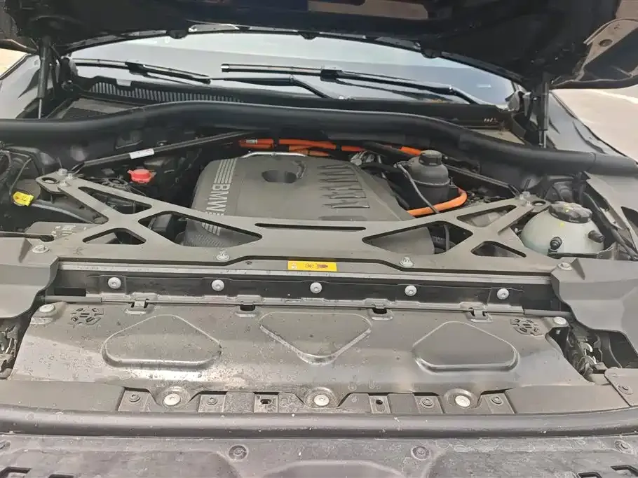 BMW XM — фото 7