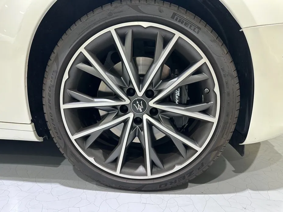 Maserati Ghibli — фото 7